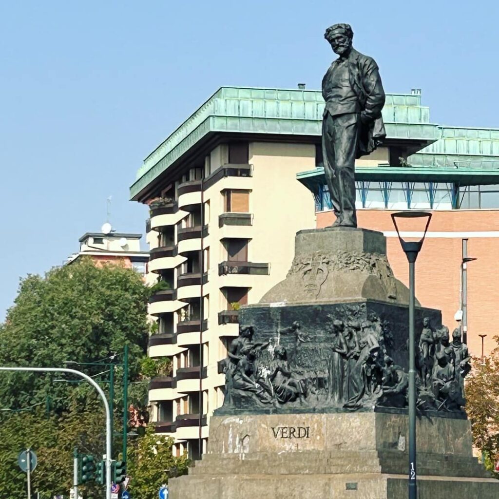 Monumento a Giuseppe Verdi