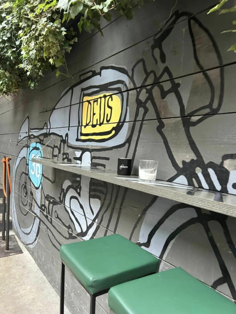Deus Café